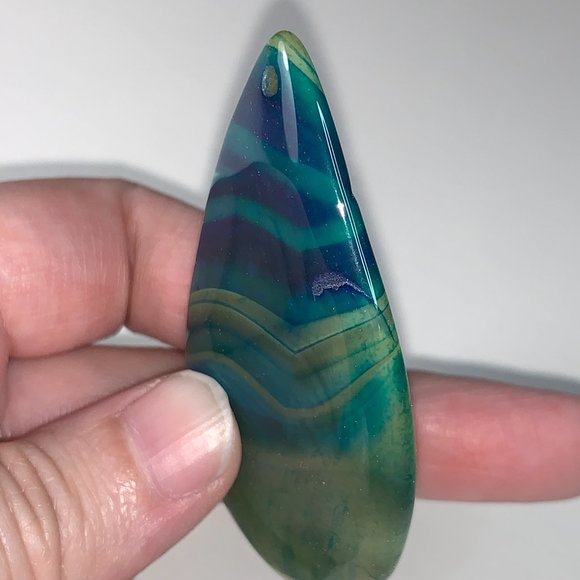 Green and Blue Onyx Agate Teardrop Pendant - Picture 6 of 8